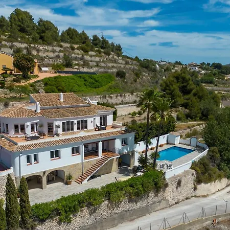 Villa Vermell By Abahana